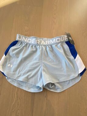New Under Armour Women’s Light Blue Performance Shorts
